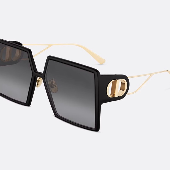 NWOT Christian Dior large frame sunglasses in case - Picture 2 of 10